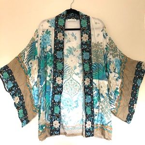 Spell kimono